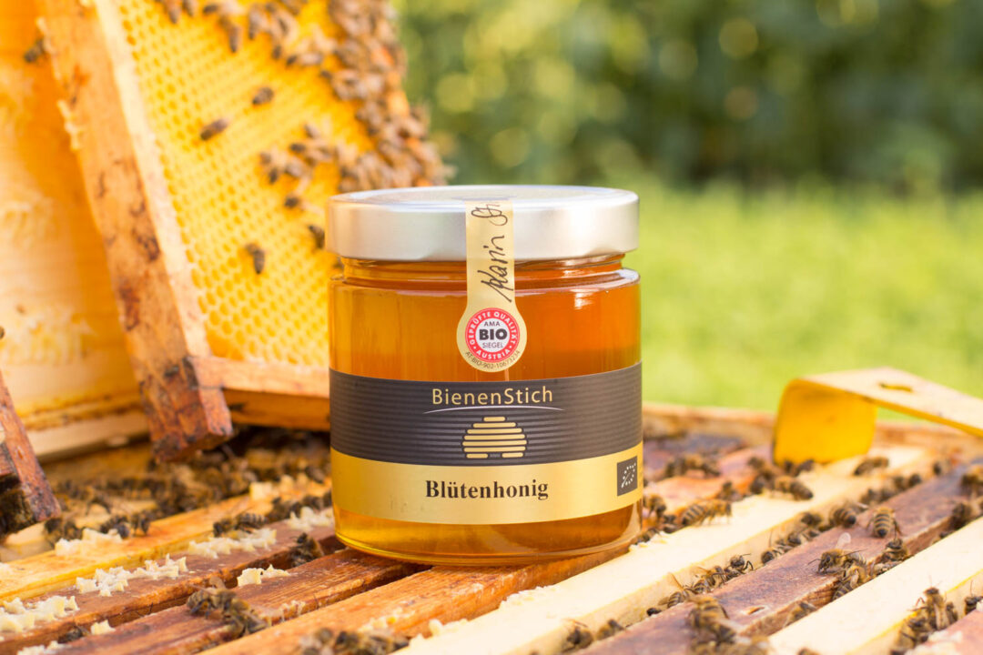 Honig aus der Imkerei BienenStich - BienenStich